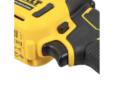 Акумулаторен саблен трион Dewalt DCS369NT